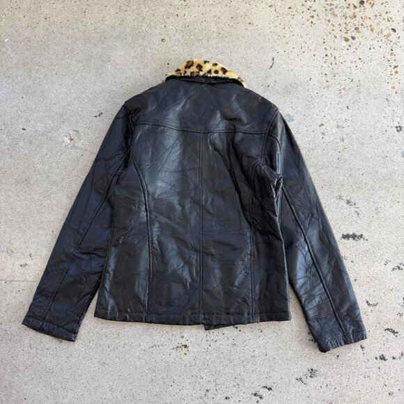Vintage leather jacket with leopard fur collar - Picture 6 of 8